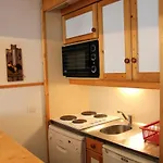 Arcelle - Location: Confortable Dans La Rue Pietonne Mae-9060 * Val Thorens