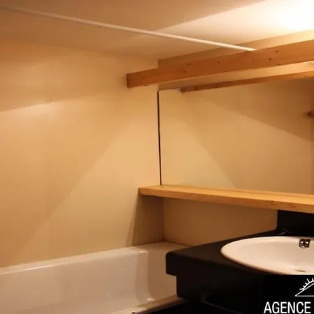 Arcelle - Location: Confortable Dans La Rue Pietonne Mae-9060 * Val Thorens