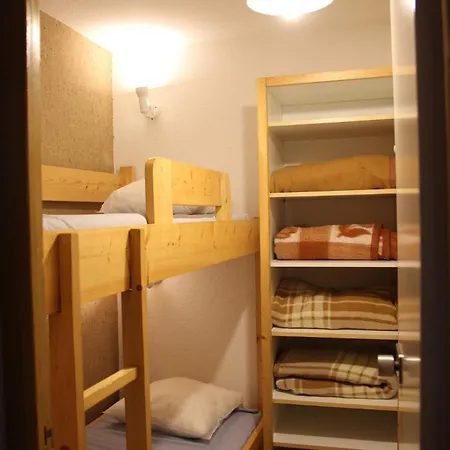 Arcelle - Location: Confortable Dans La Rue Pietonne Mae-9060 アパート